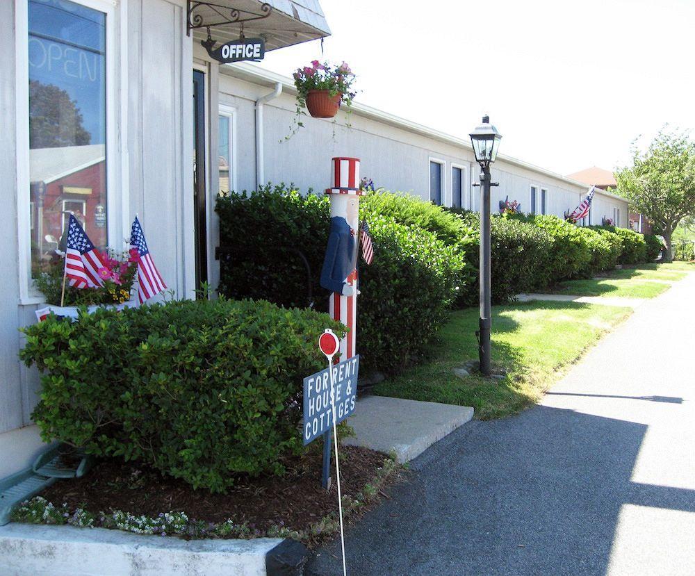 Sea Whale Motel Middletown Eksteriør billede